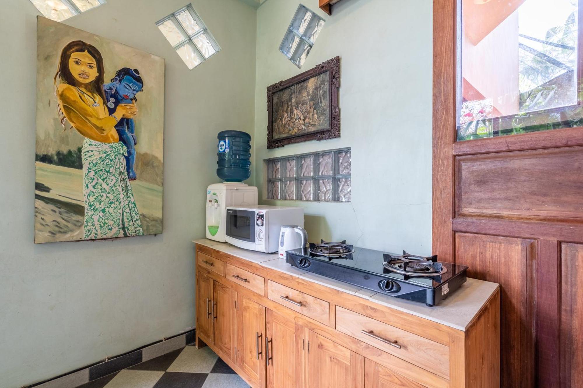 Tirta Asri Ubud Villa Bilik gambar