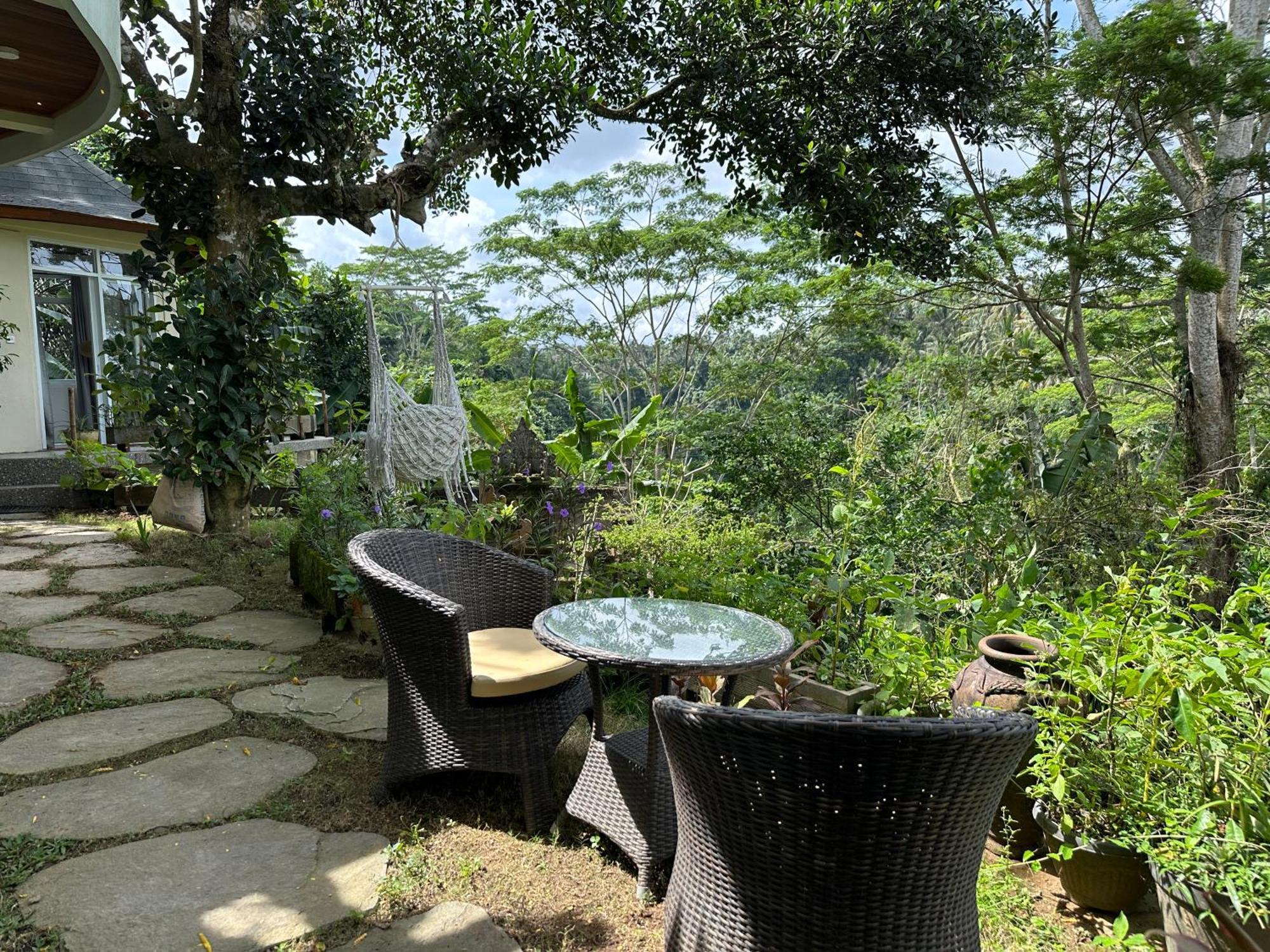 Tirta Asri Ubud Villa Luaran gambar