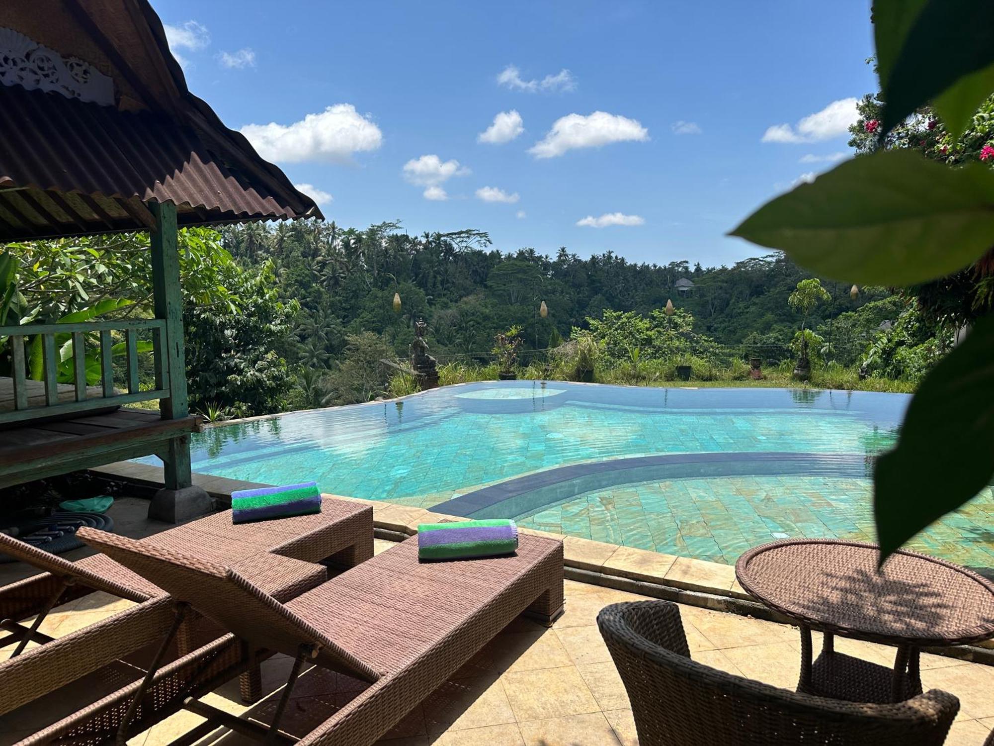 Tirta Asri Ubud Villa Luaran gambar