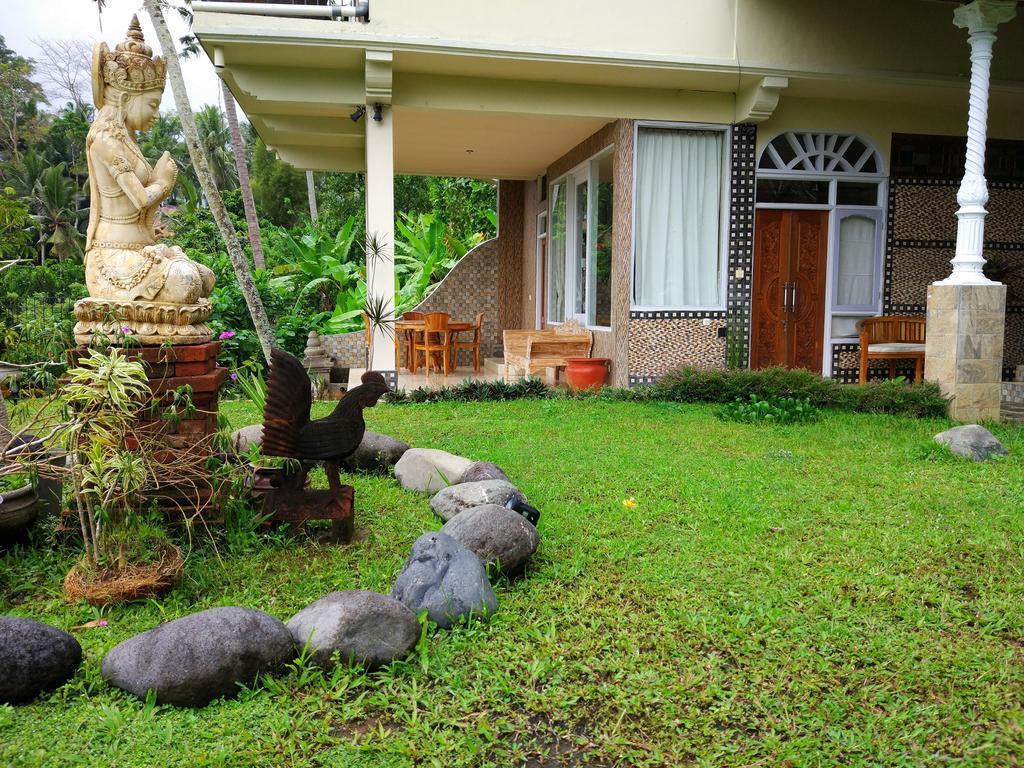 Tirta Asri Ubud Villa Luaran gambar
